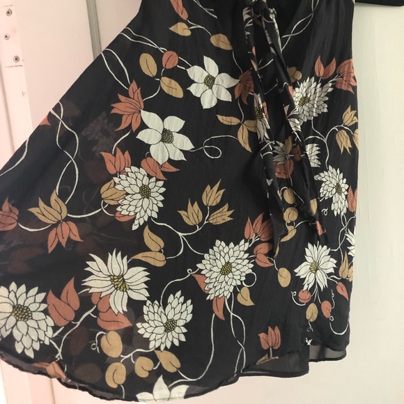 Anthropologie Maeve floral sleeveless blouse, 8 - Picture 3 of 7